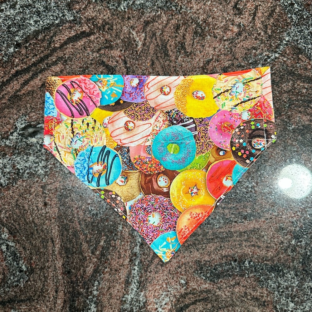 Handmade Reversible pet bandana in donut print